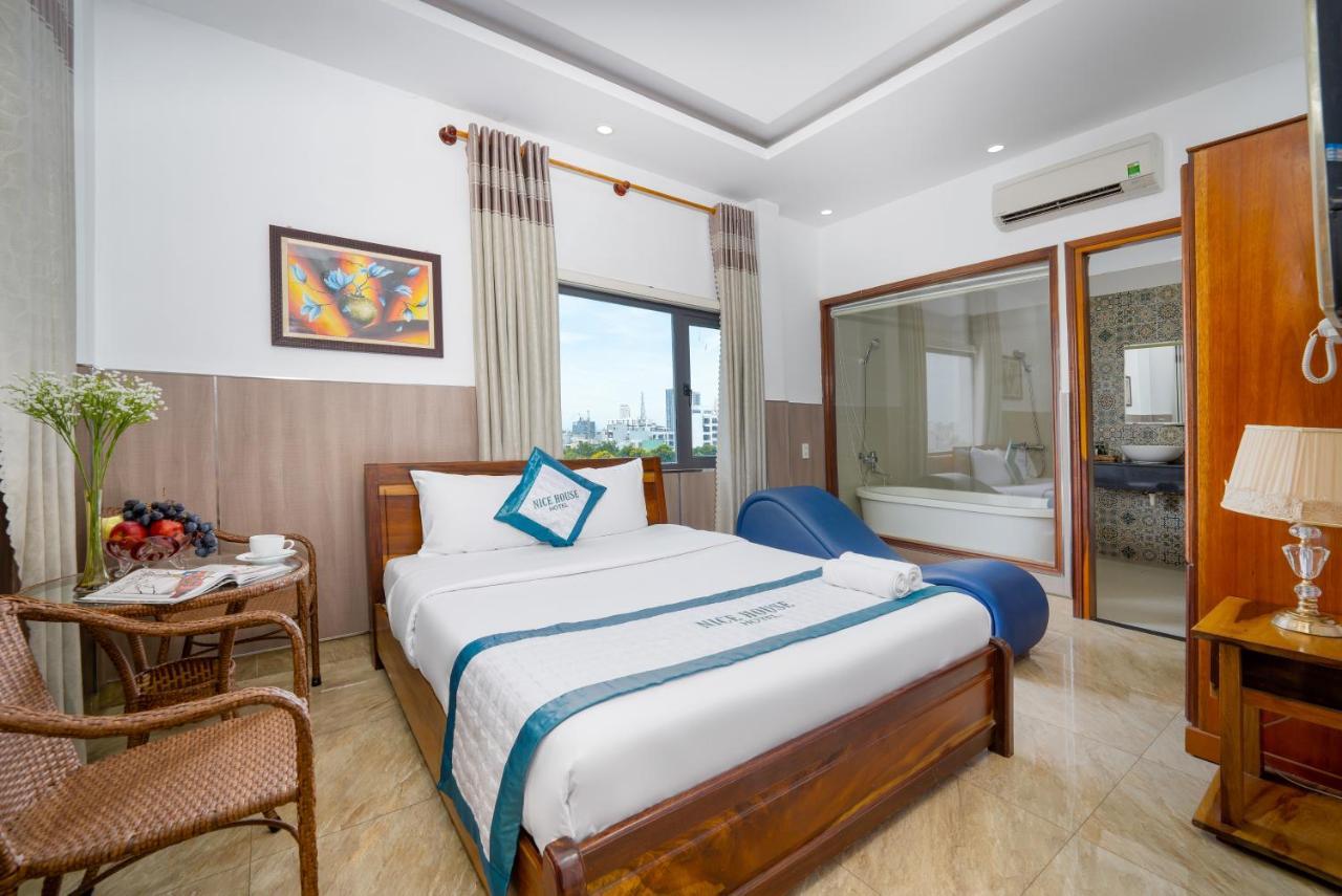 Nice House Hotel - Near My Khe Beach Da Nang Eksteriør billede